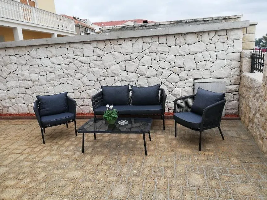 Panzió Villa Ivana B&B Zára